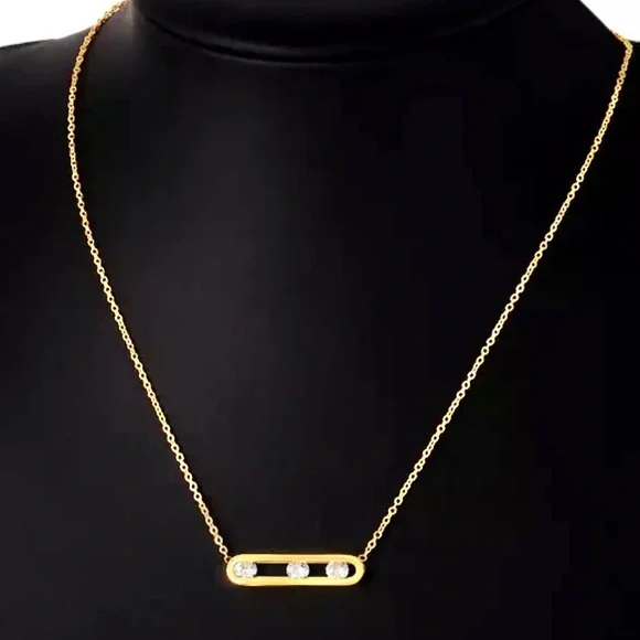 🆕 Gorgeous 18k Diamond Slider Oval Bar Necklace NWT - Picture 2 of 16